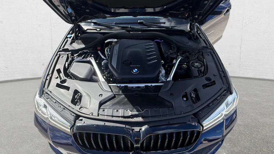 BMW Seria 5 540d xDrive mHEV M Sport sport-aut