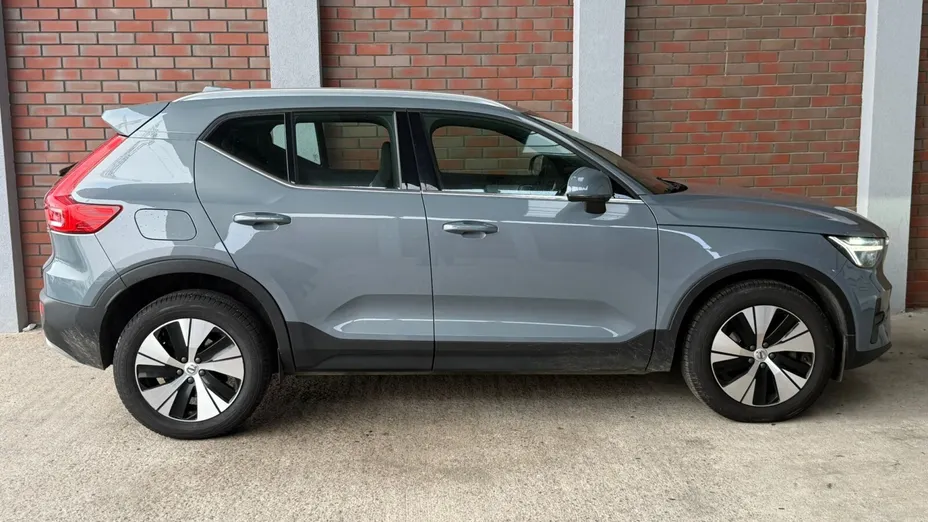 VOLVO XC40 XC40 B3 Plus Bright aut