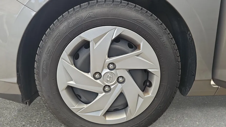 HYUNDAI i20 i20 1.2 Pure