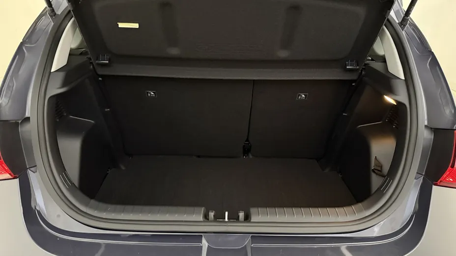 HYUNDAI i20 i20 1.2 Pure