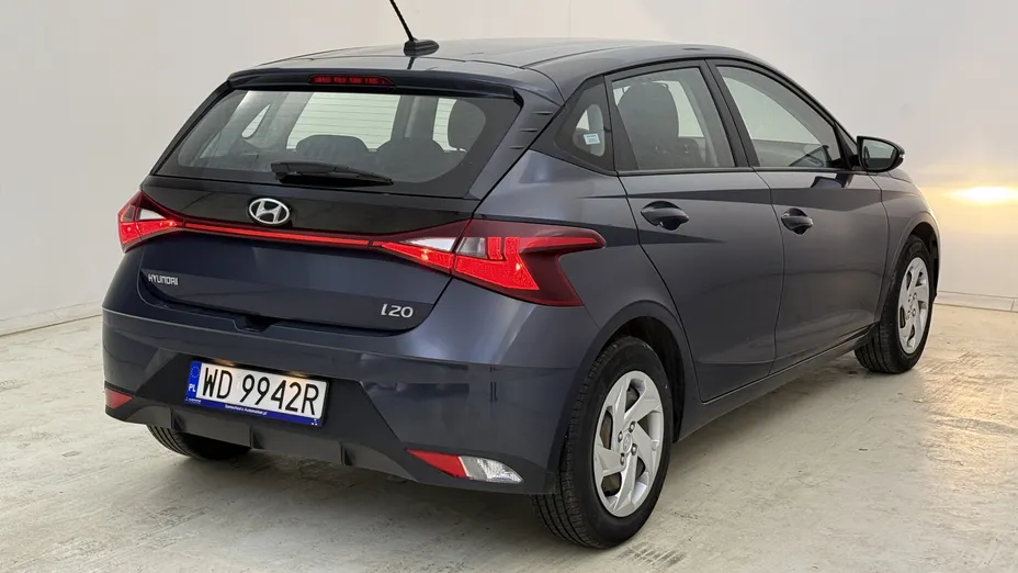 HYUNDAI i20 i20 1.2 Pure