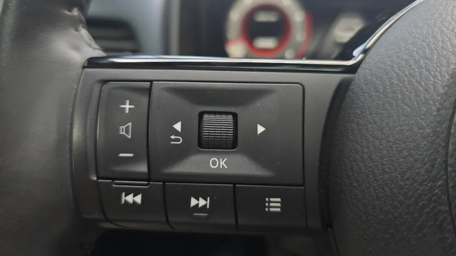 NISSAN Qashqai Qashqai 1.3 DIG-T mHEV Tekna