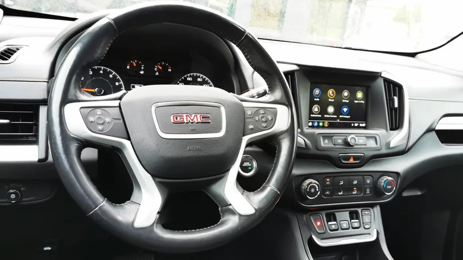 GMC Terrain -