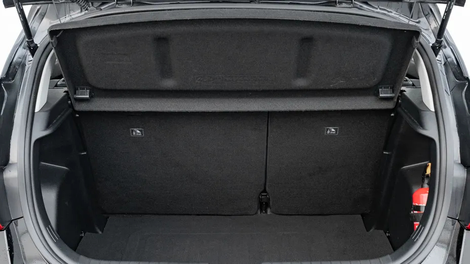 HYUNDAI i20 i20 1.2 Pure