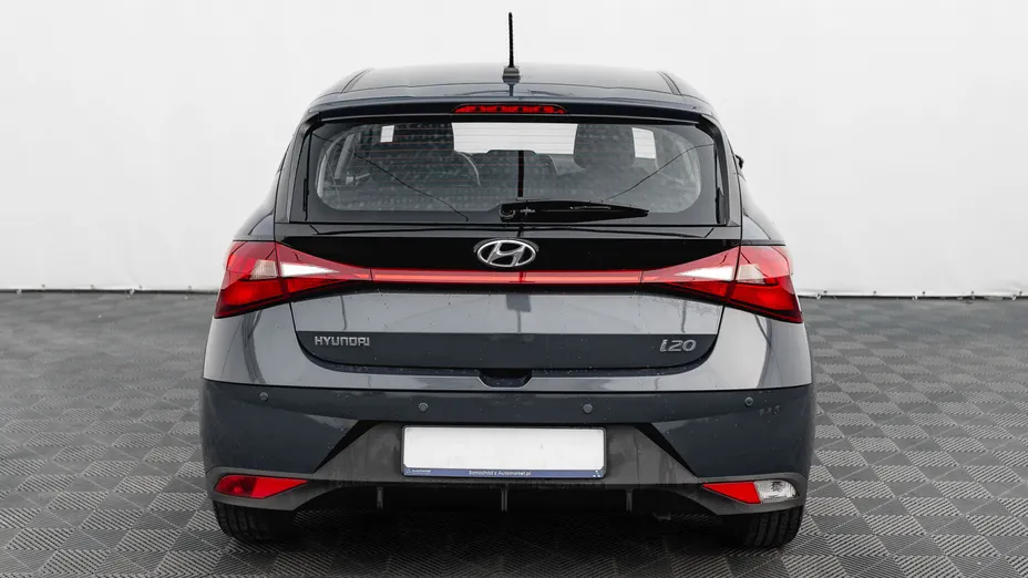 HYUNDAI i20 i20 1.2 Pure