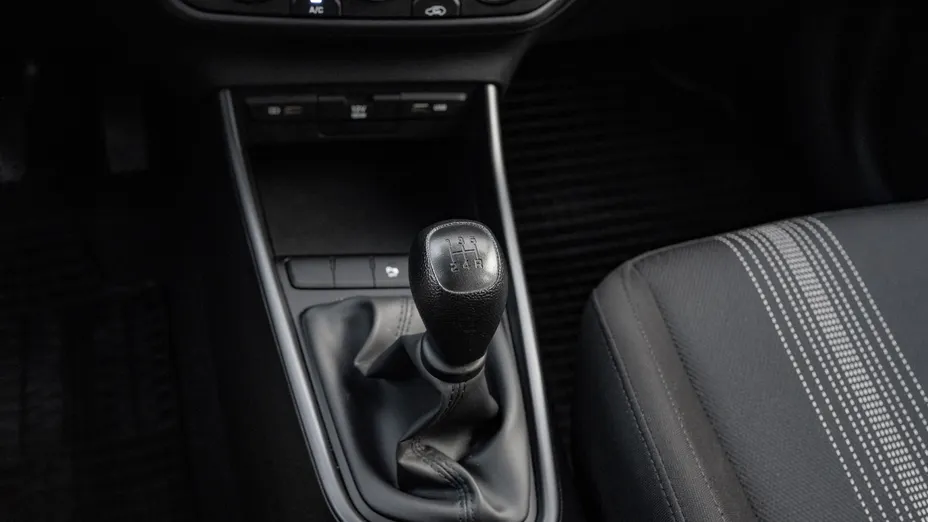 HYUNDAI i20 i20 1.2 Pure