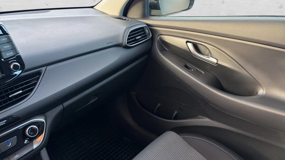 HYUNDAI i30 i30 1.0 T-GDI Modern