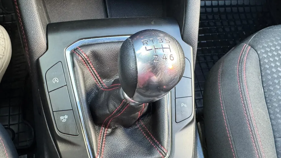 FORD Kuga Kuga 1.5 EcoBoost FWD ST-Line