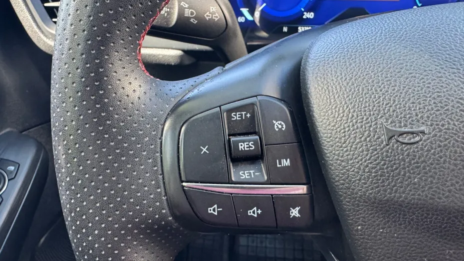 FORD Kuga Kuga 1.5 EcoBoost FWD ST-Line