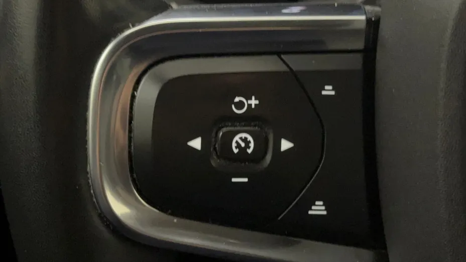 VOLVO XC40 XC40 B3 Core aut