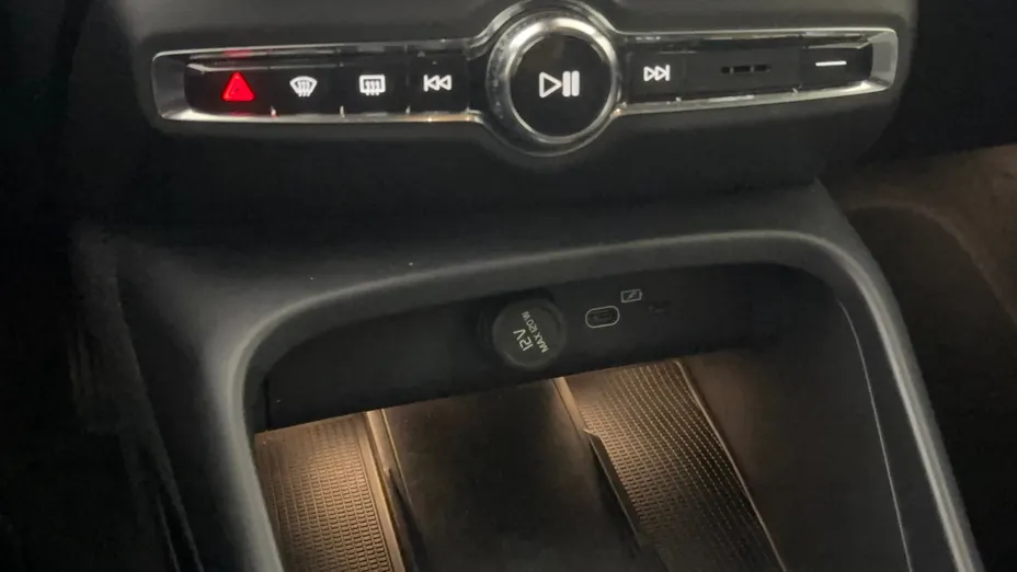 VOLVO XC40 XC40 B3 Core aut