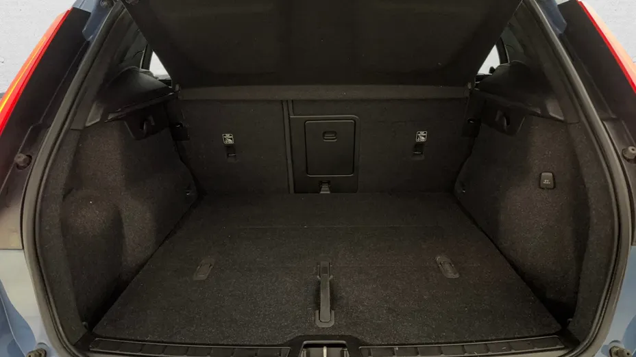 VOLVO XC40 XC40 B3 Core aut