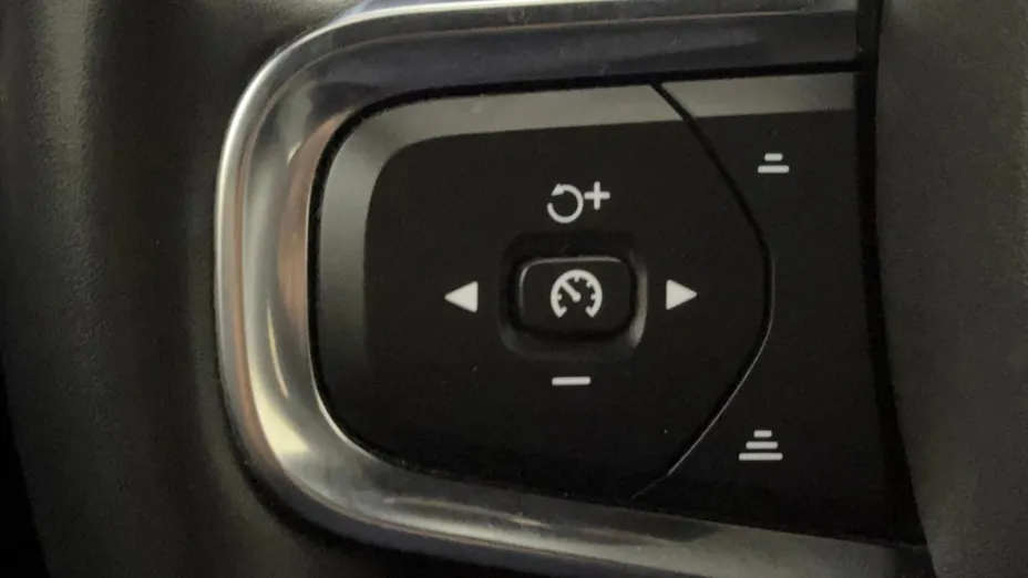 VOLVO XC40 XC40 B3 Core aut