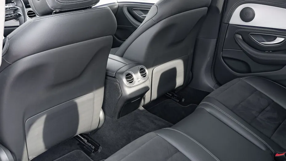 MERCEDES-BENZ E Klasa E 220 d 4-Matic AMG