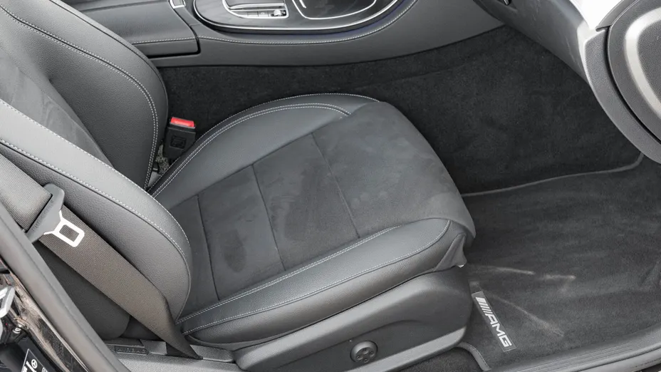 MERCEDES-BENZ E Klasa E 220 d 4-Matic AMG