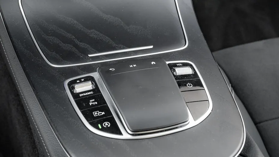 MERCEDES-BENZ E Klasa E 220 d 4-Matic AMG