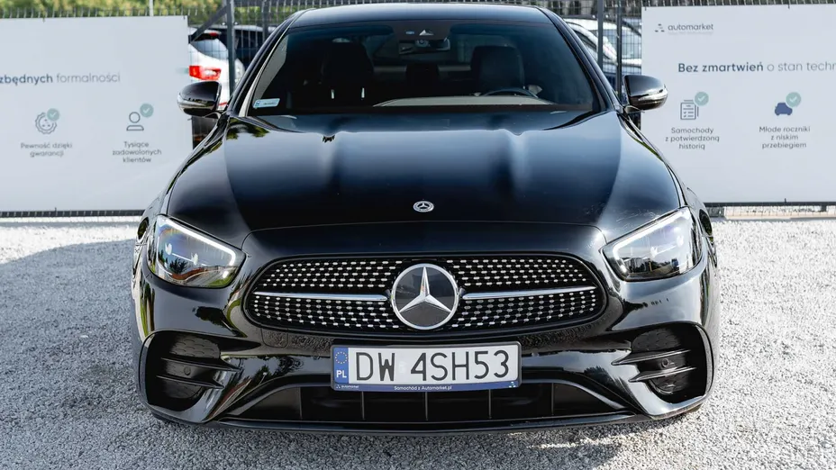 MERCEDES-BENZ E Klasa E 220 d 4-Matic AMG