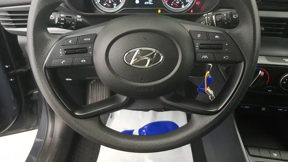 HYUNDAI i20 i20 1.2 Pure