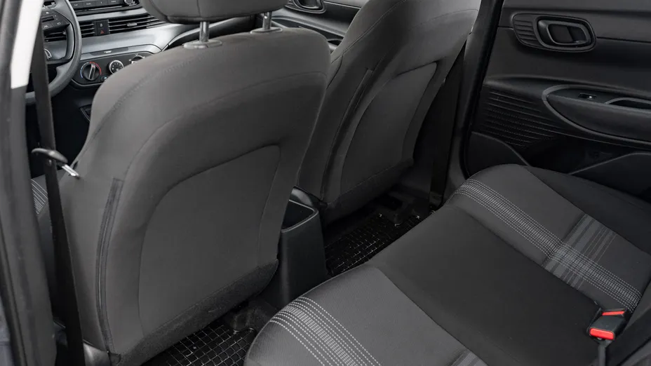 HYUNDAI i20 i20 1.2 Pure