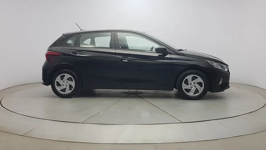 HYUNDAI i20 i20 1.2 Pure