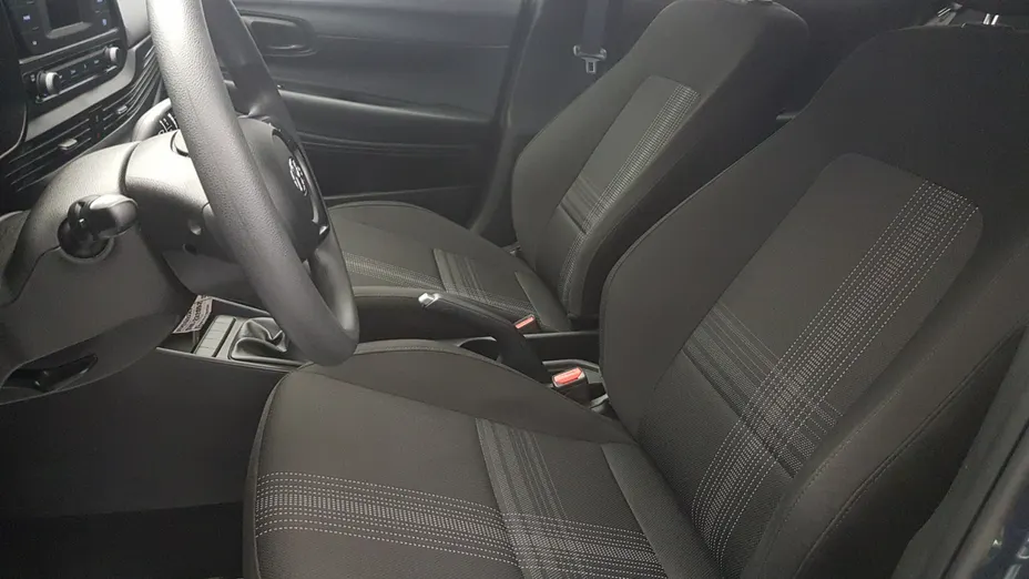 HYUNDAI i20 i20 1.2 Pure