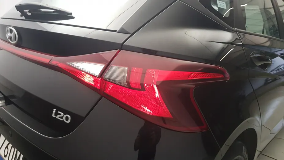 HYUNDAI i20 i20 1.2 Pure