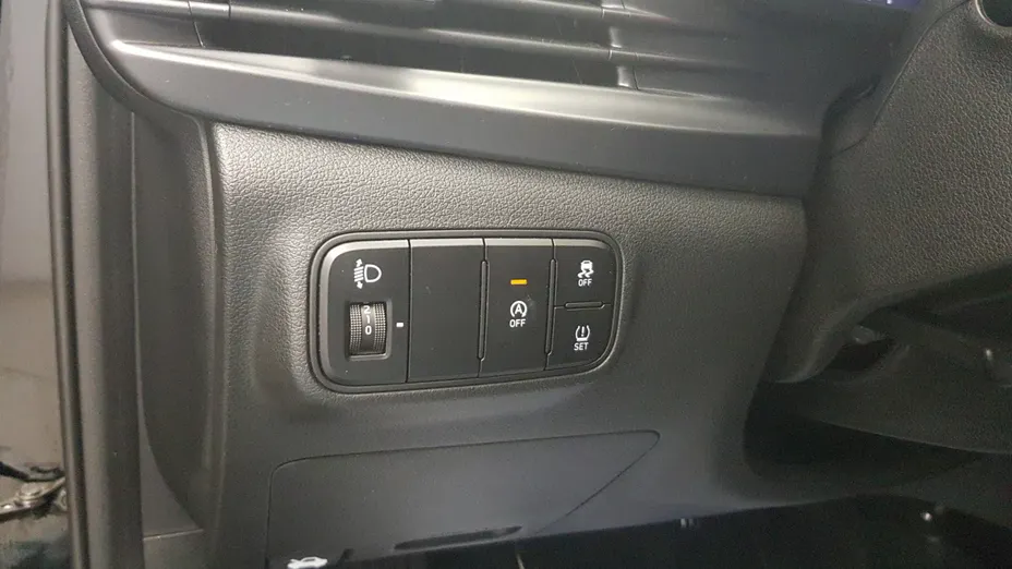 HYUNDAI i20 i20 1.2 Pure