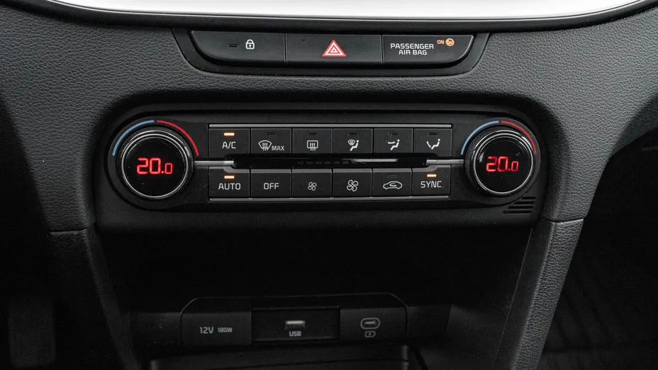 KIA Cee'd Ceed 1.5 T-GDI M