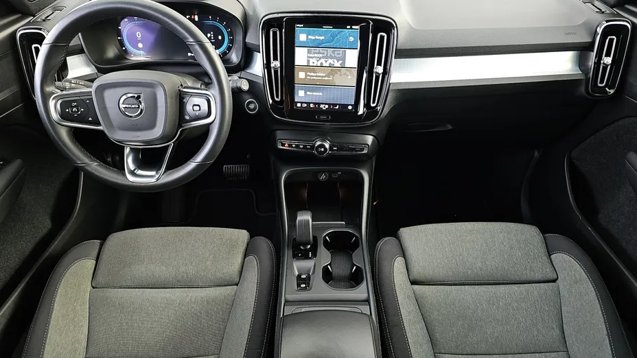 VOLVO XC40 XC40 B3 Core aut