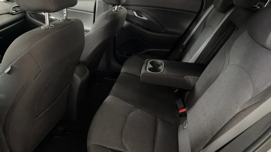 HYUNDAI i30 i30 1.5 DPI Smart