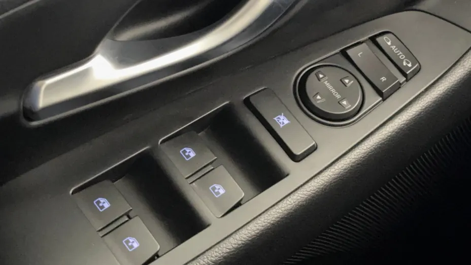 HYUNDAI i30 i30 1.5 DPI Smart