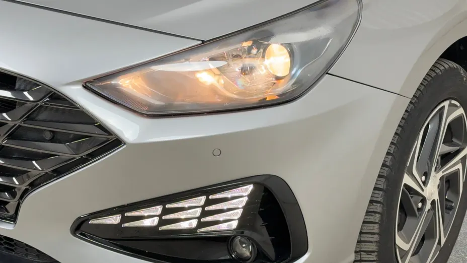 HYUNDAI i30 i30 1.5 DPI Smart