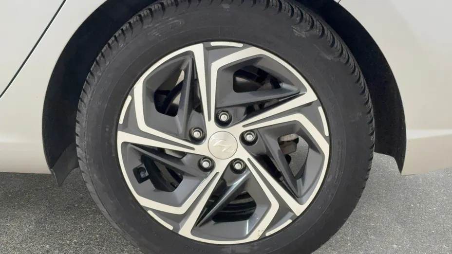 HYUNDAI i30 i30 1.5 DPI Smart