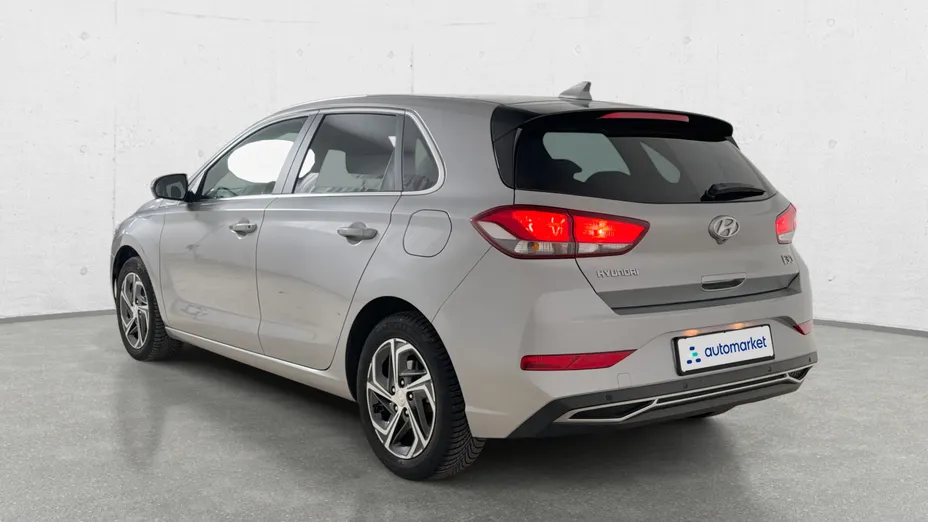 HYUNDAI i30 i30 1.5 DPI Smart