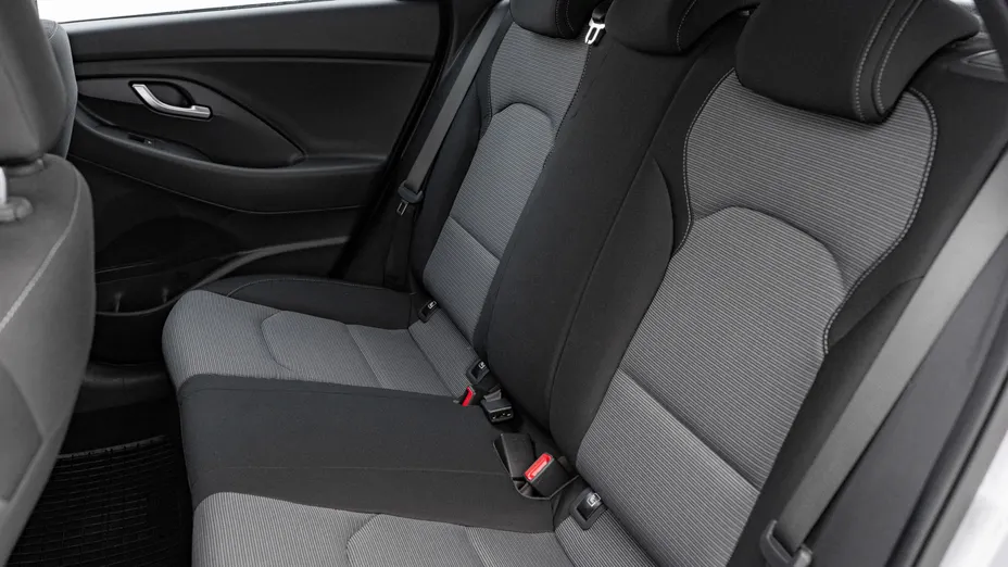 HYUNDAI i30 i30 1.0 T-GDI Modern