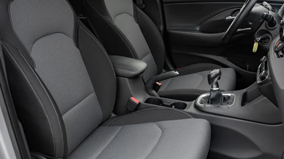 HYUNDAI i30 i30 1.0 T-GDI Modern