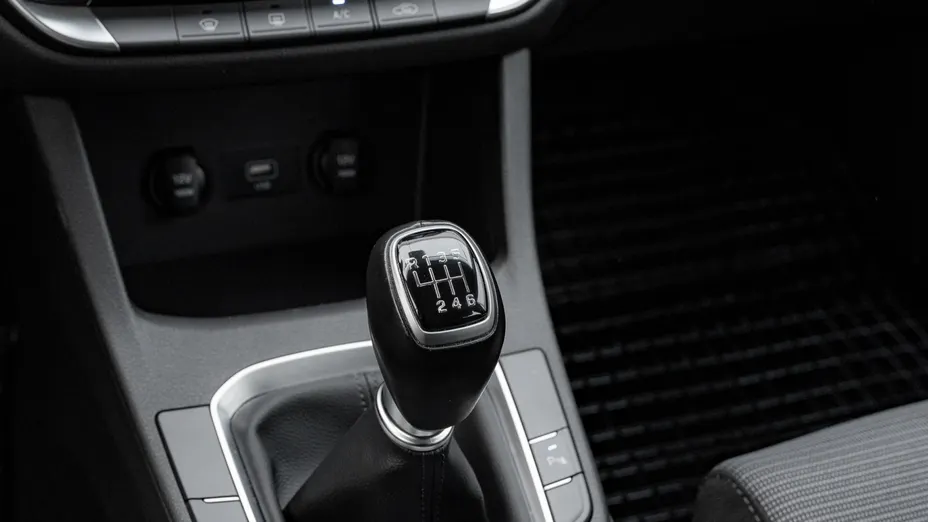 HYUNDAI i30 i30 1.0 T-GDI Modern