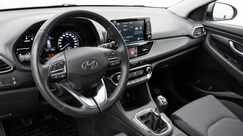 HYUNDAI i30 i30 1.0 T-GDI Modern