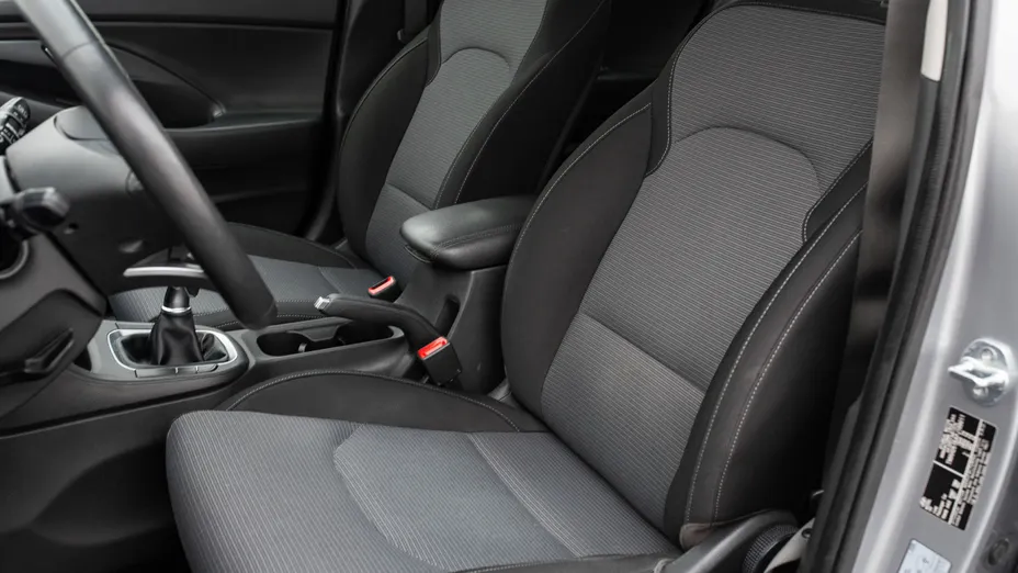 HYUNDAI i30 i30 1.0 T-GDI Modern