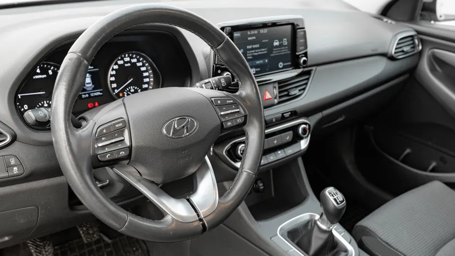 HYUNDAI i30 i30 1.0 T-GDI Modern