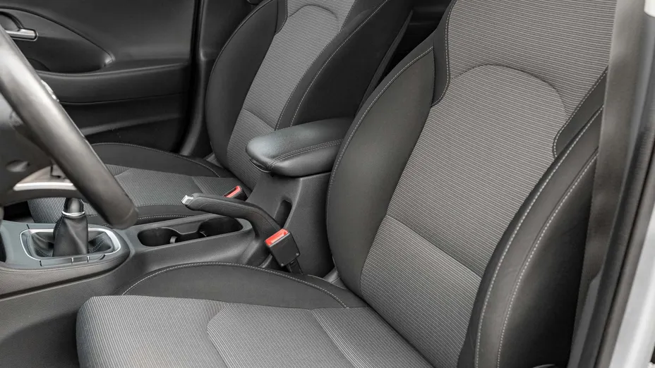 HYUNDAI i30 i30 1.0 T-GDI Modern