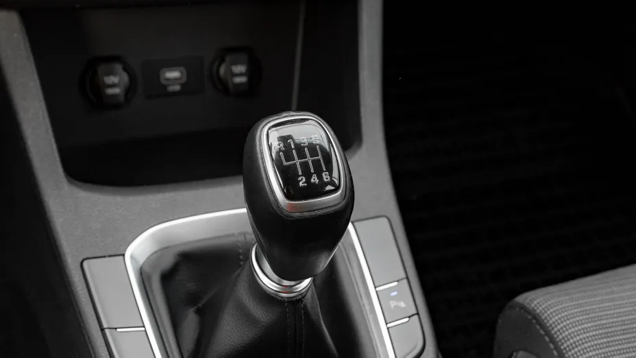 HYUNDAI i30 i30 1.0 T-GDI Modern