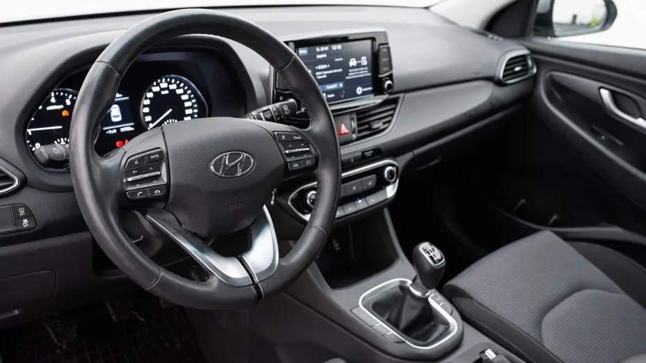 HYUNDAI i30 i30 1.0 T-GDI Modern