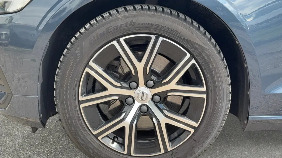 VOLVO V60 V60 B4 D Core aut