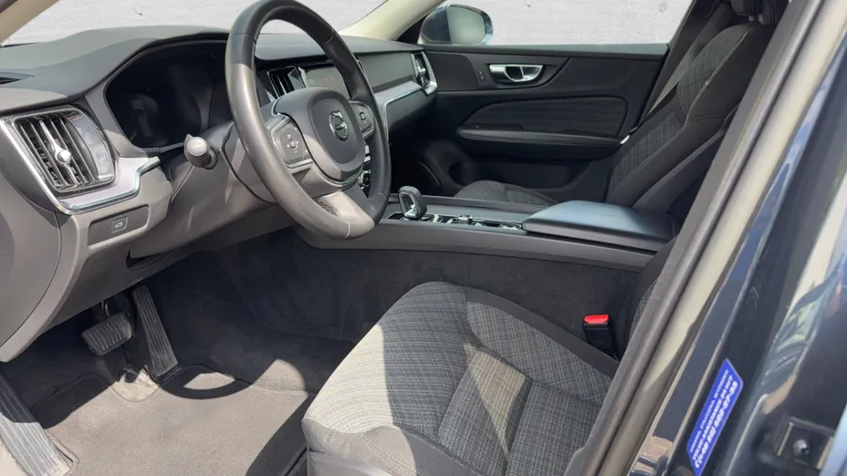 VOLVO V60 V60 B4 D Core aut