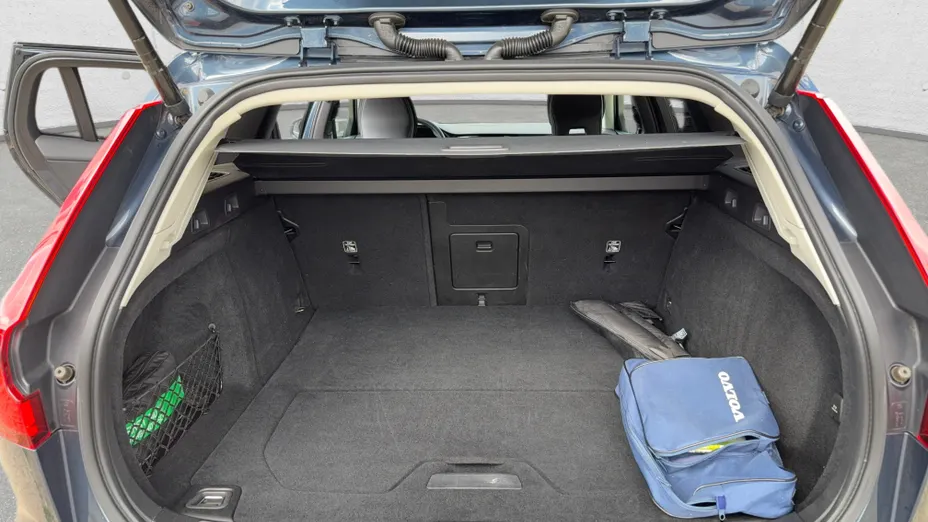VOLVO V60 V60 B4 D Core aut