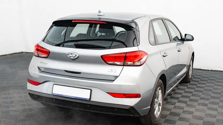 HYUNDAI i30 i30 1.5 DPI Classic +