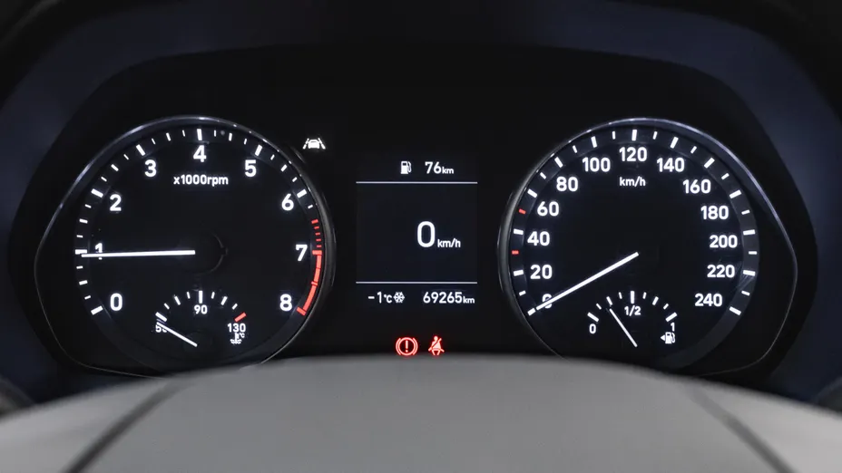 HYUNDAI i30 i30 1.5 DPI Classic +