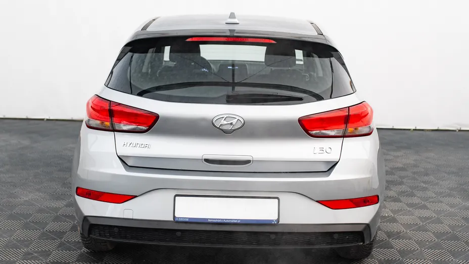 HYUNDAI i30 i30 1.5 DPI Classic +