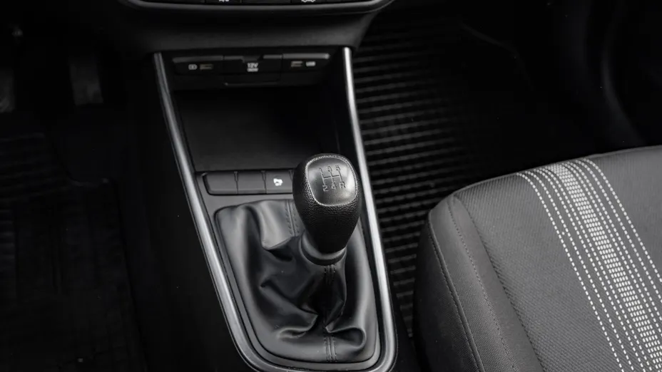 HYUNDAI i20 i20 1.2 Pure